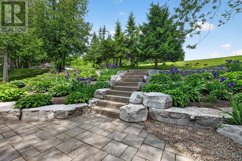4796 Thornton Road N, Oshawa, photo 6