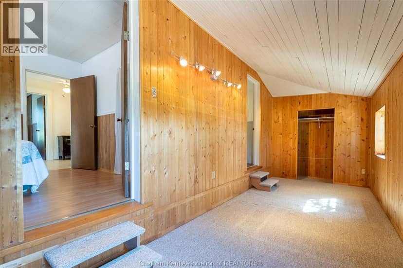 802 Elgin Street — photo 30 of 40