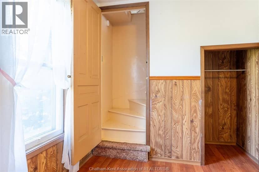 802 Elgin Street — photo 22 of 40