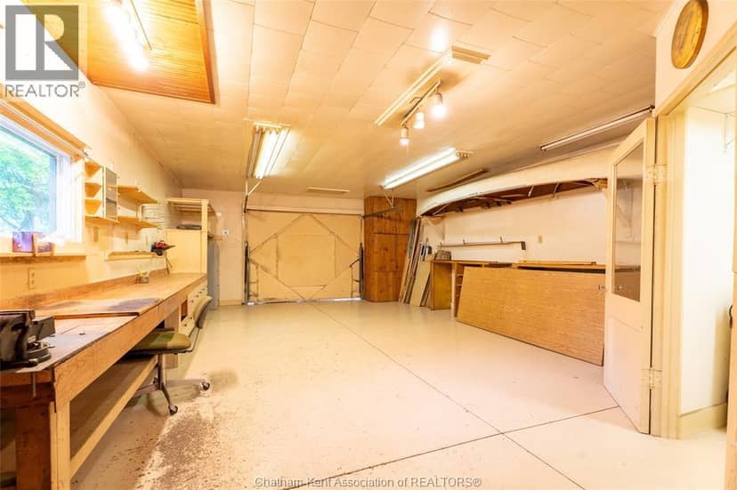 802 Elgin Street — photo 34 of 40