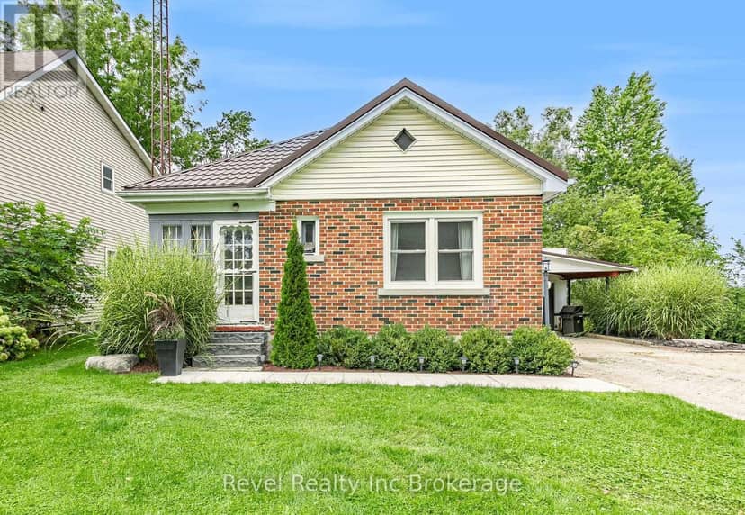 120 Loveys Street E, East Zorra-Tavistock, photo 2