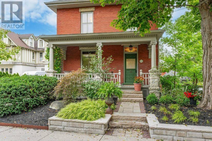 102 Queen Street — photo 12 of 40