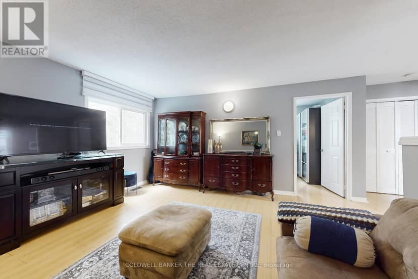 8352 Main Lisle Street — photo 13 of 40