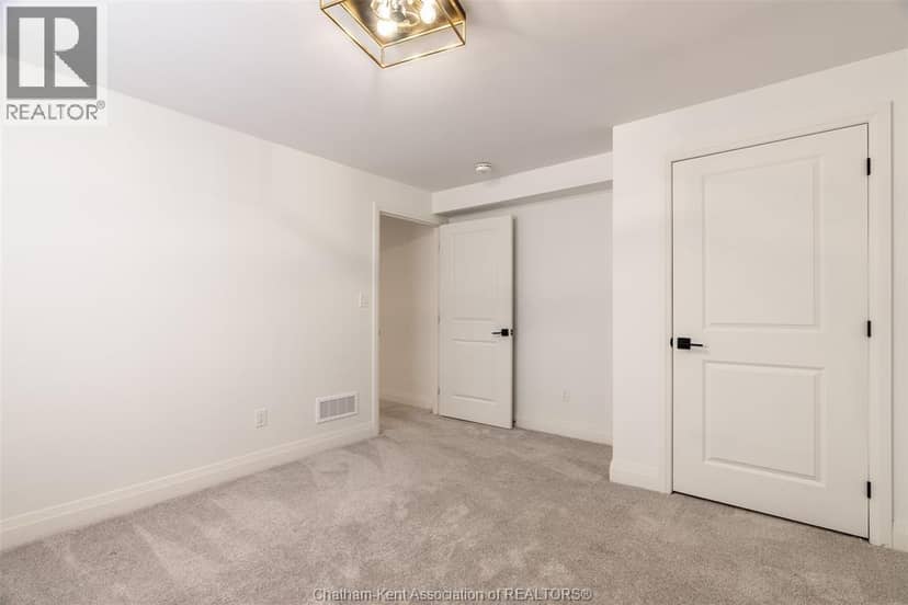 115 Davis STREET — photo 27 of 40