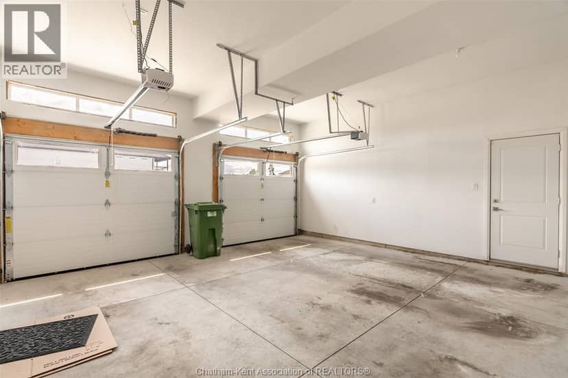 115 Davis STREET — photo 32 of 40