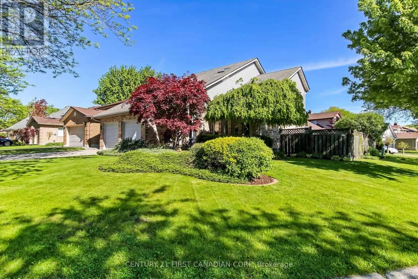 47 Monte Vista Crescent — photo 5 of 40