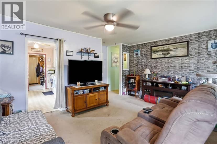 9 LANCASTER Avenue, Brantford, photo 5
