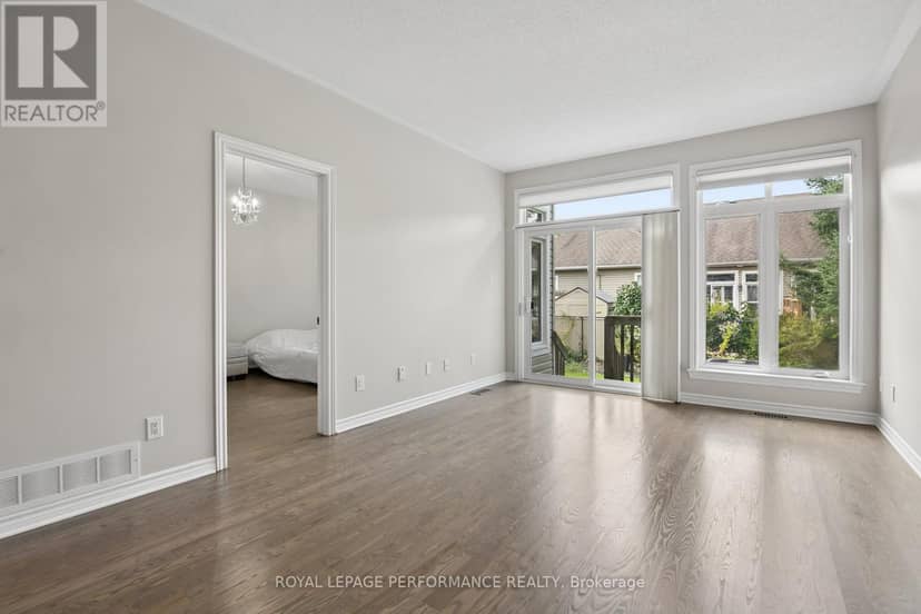 261 Bulrush Crescent — photo 18 of 40