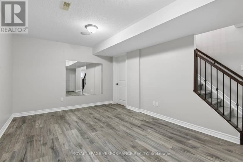 261 Bulrush Crescent — photo 31 of 40
