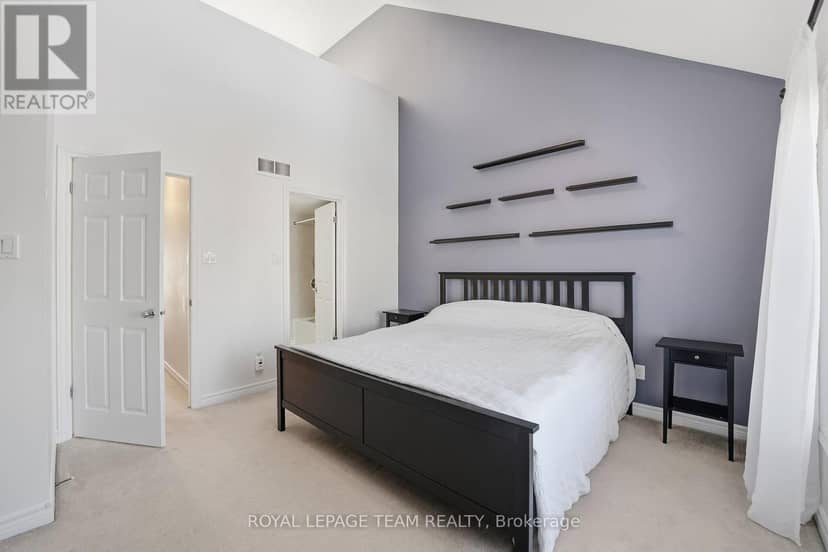 128 Paseo Private — photo 19 of 33
