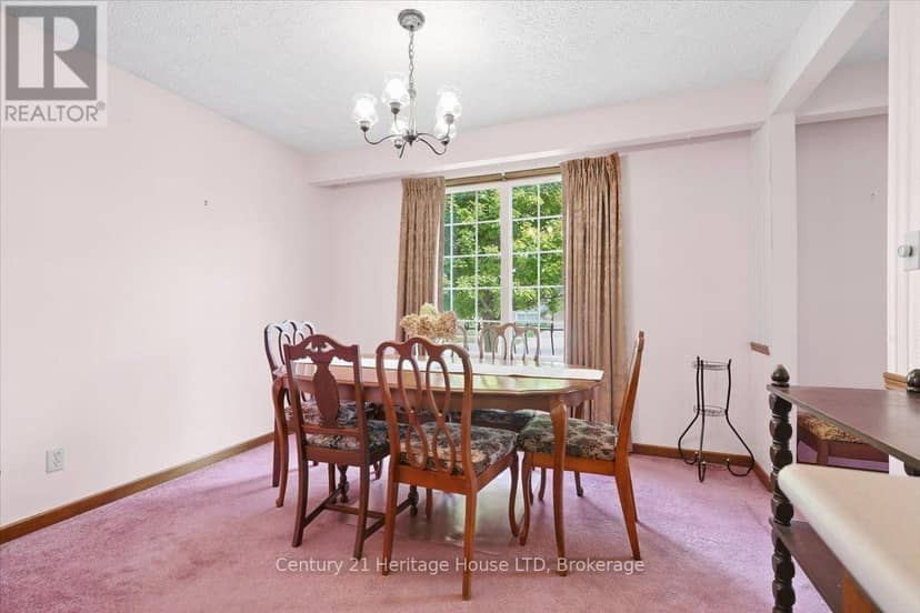 62 Northgate Drive — photo 7 of 37
