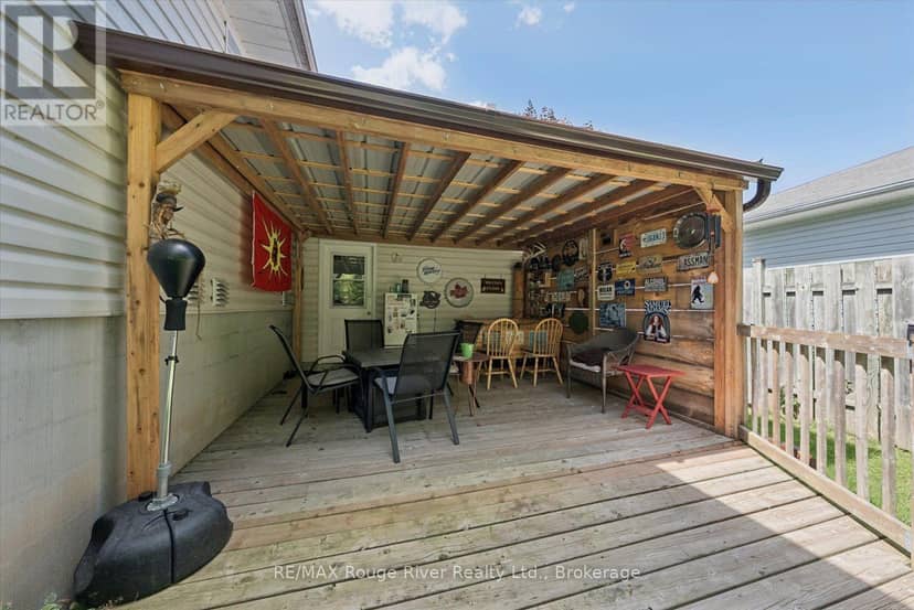 32 South Maloney Street — photo 23 of 31