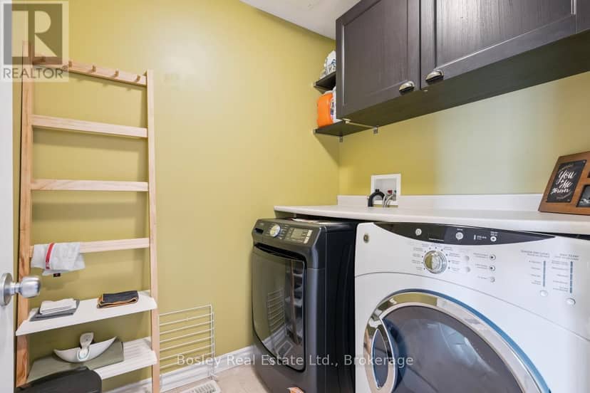 64 Couling Crescent — photo 30 of 40
