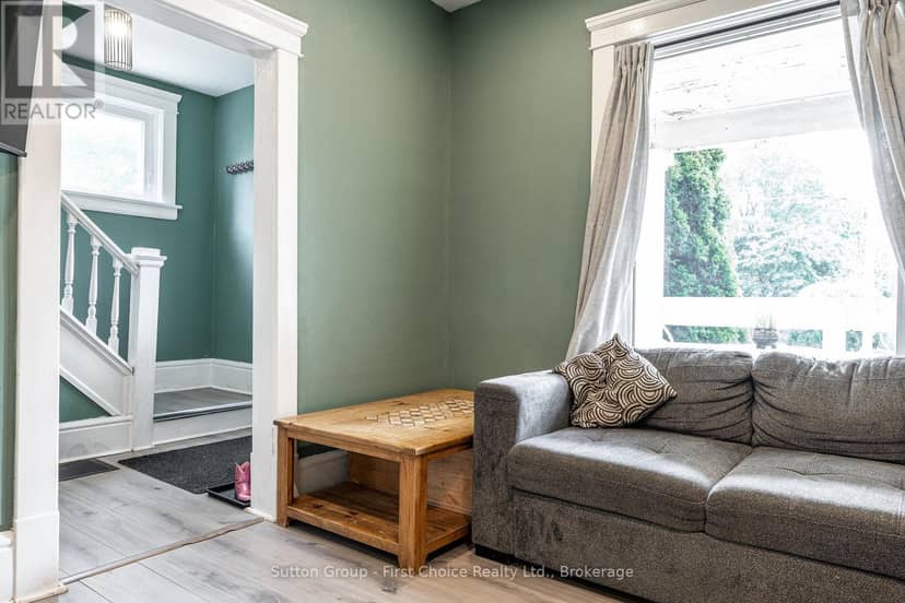 232 West Gore Street — photo 10 of 39