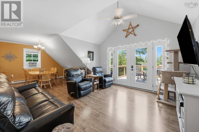 128 Messenger Road — photo 18 of 40