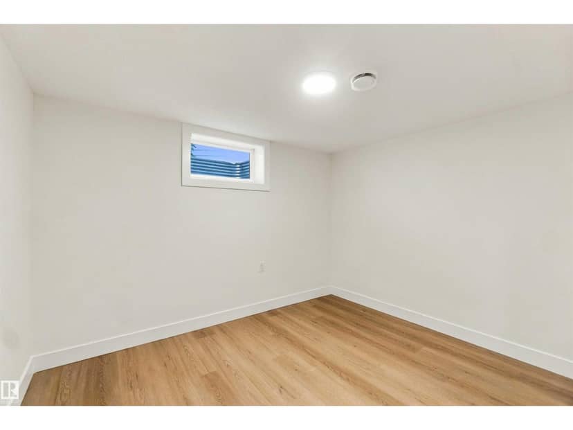 13203 136A AV NW — photo 37 of 40