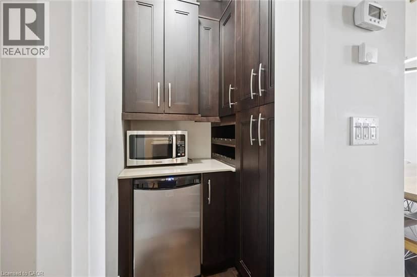 25 CONCESSION Street Unit# 204 — photo 17 of 27