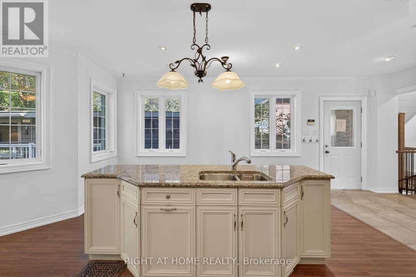 20 Holgate Street — photo 13 of 40