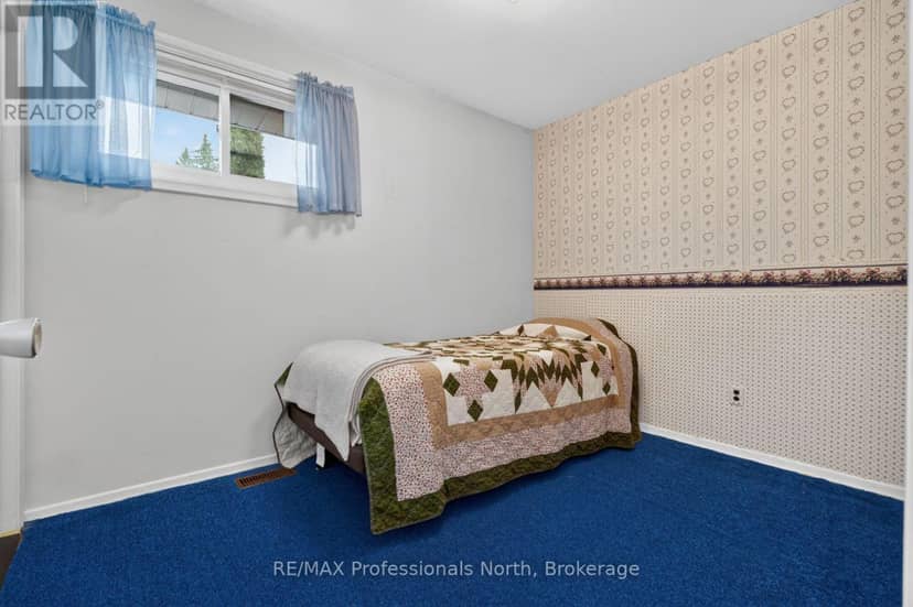 12 Anthony Court — photo 24 of 33