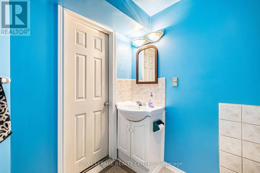 3211 Dovetail Mews — photo 28 of 36