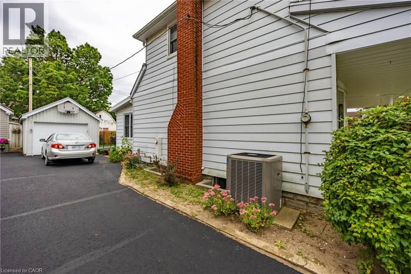 72 PINE Street — photo 3 of 37