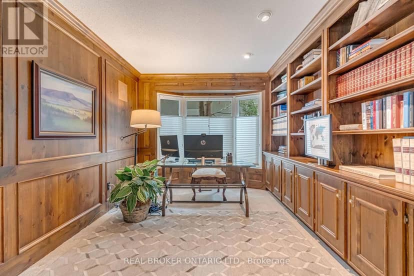 9 Flanders Drive — photo 13 of 40