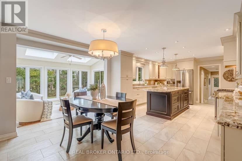 9 Flanders Drive — photo 14 of 40