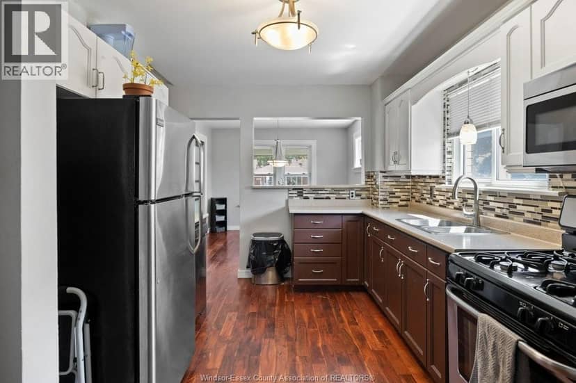 1089 Prado Place — photo 10 of 34