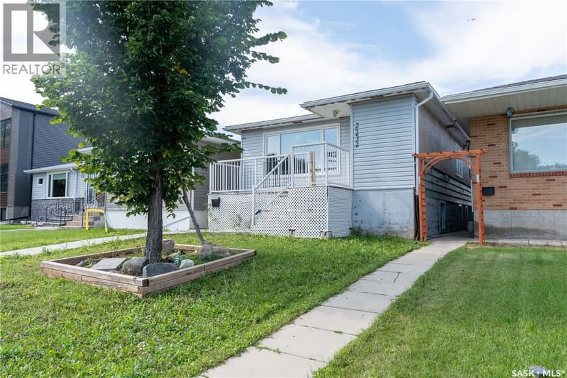 2232 McAra STREET, Regina, photo 2