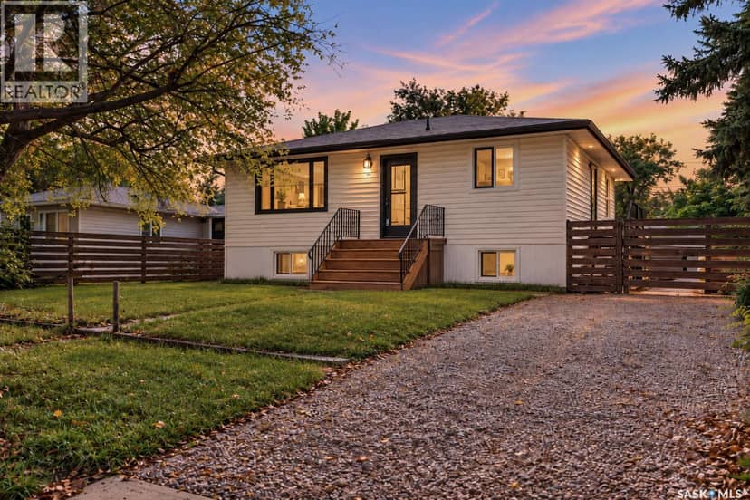 1023 Coteau STREET W, Moose Jaw
