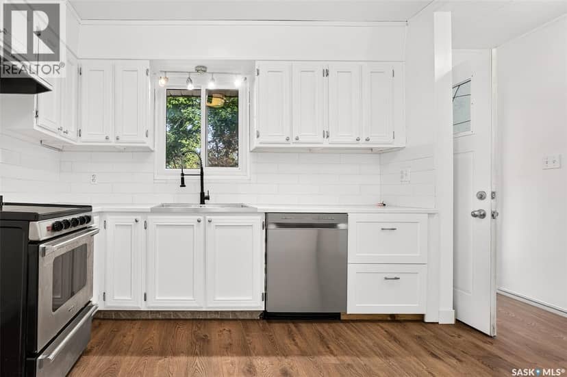 1023 Coteau STREET W — photo 25 of 40