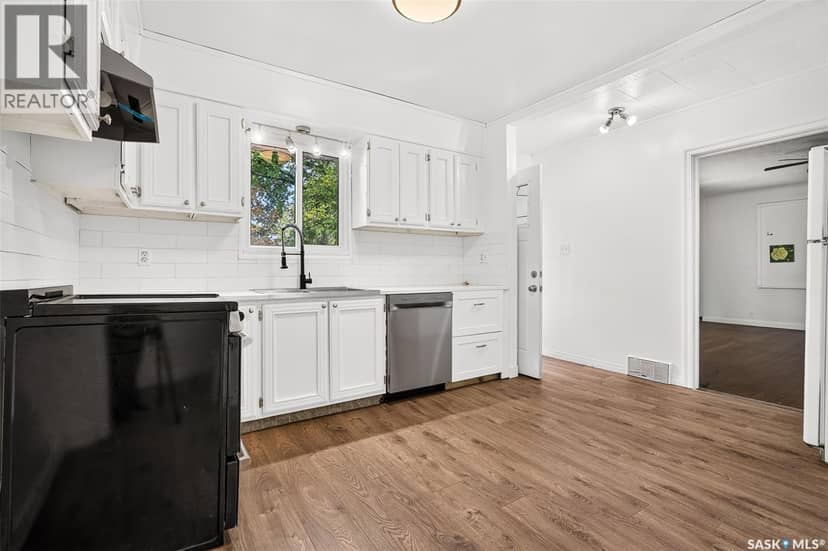1023 Coteau STREET W — photo 27 of 40