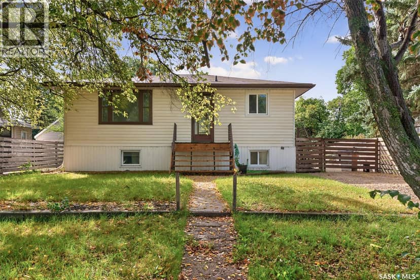 1023 Coteau STREET W, Moose Jaw, photo 3