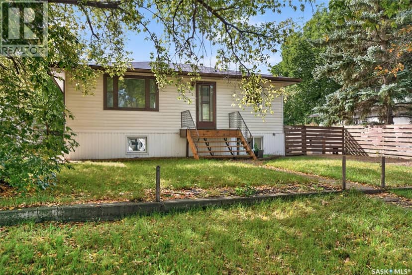 1023 Coteau STREET W, Moose Jaw, photo 4