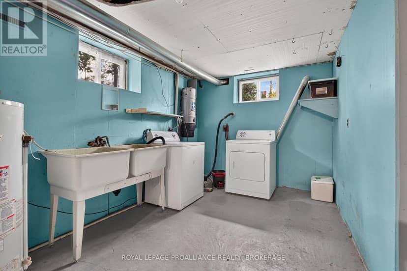 364 Glengarry Road — photo 26 of 36