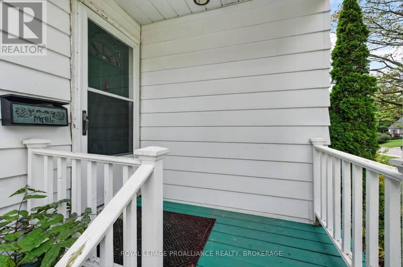 364 Glengarry Road, Kingston, photo 3
