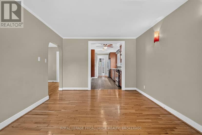 364 Glengarry Road, Kingston, photo 8