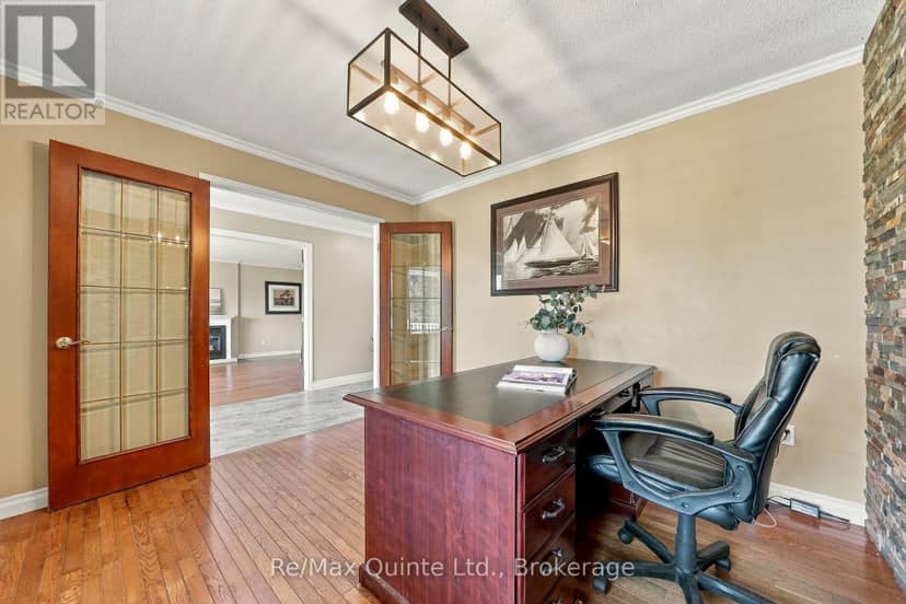 45 Sills Road — photo 23 of 40