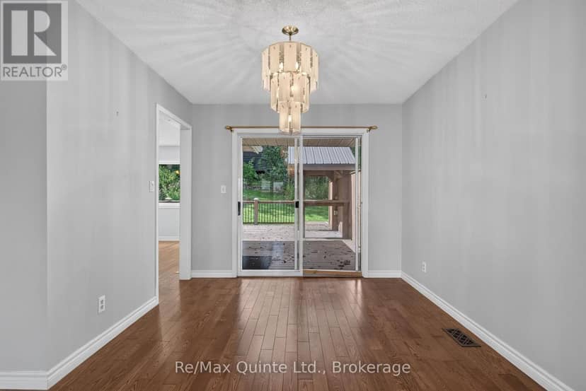 14 McCamon Avenue — photo 12 of 40