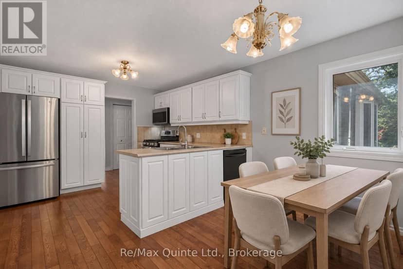 14 McCamon Avenue — photo 18 of 40