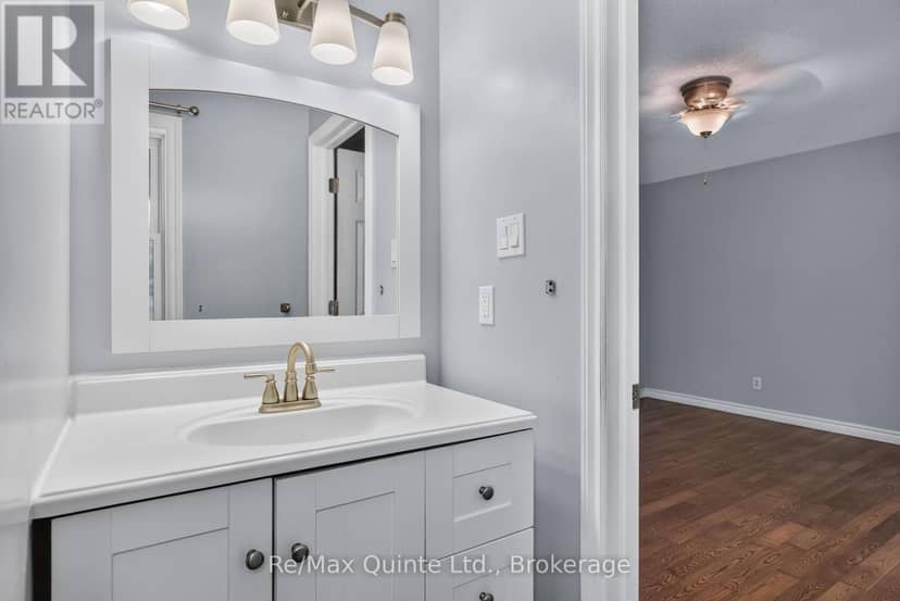 14 McCamon Avenue — photo 28 of 40