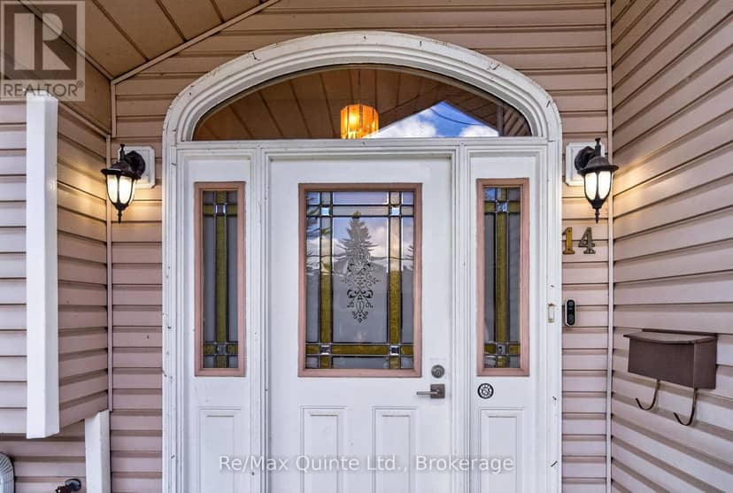 14 McCamon Avenue — photo 5 of 40