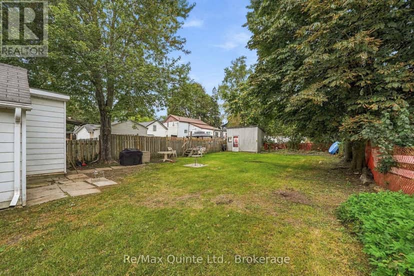 26 Strachan Street — photo 18 of 23