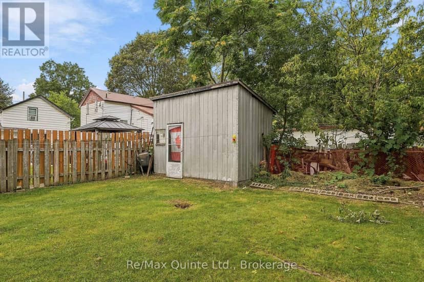 26 Strachan Street — photo 22 of 23