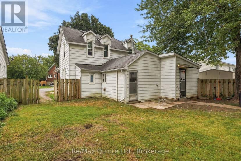 26 Strachan Street — photo 23 of 23