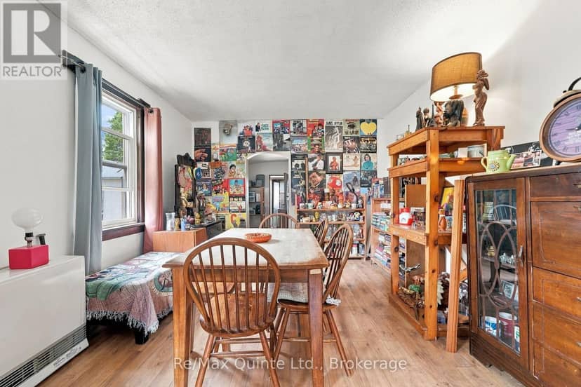 26 Strachan Street, Belleville, photo 8