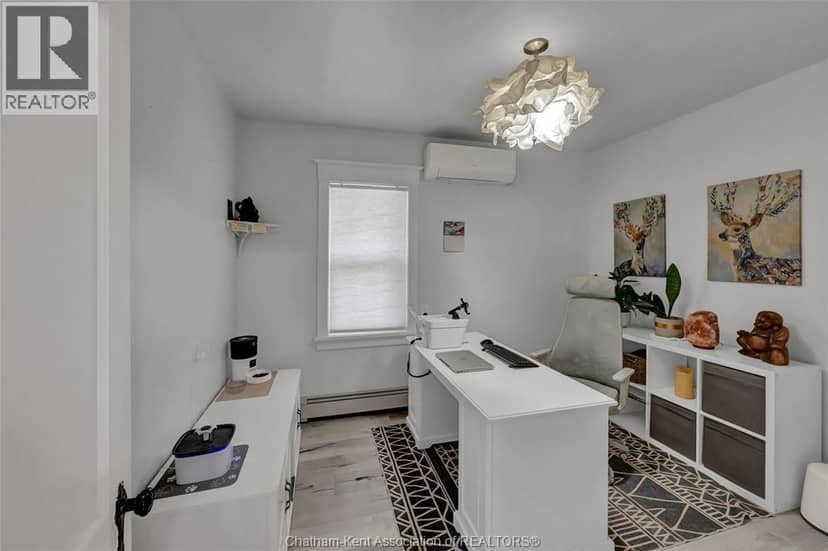 1134 Elizabeth STREET — photo 23 of 40