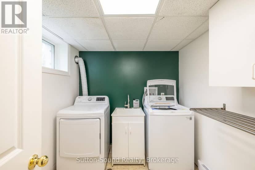 125 Paradise Bay Road — photo 31 of 40