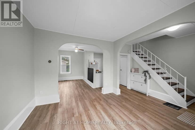 36 Empress Avenue — photo 14 of 40