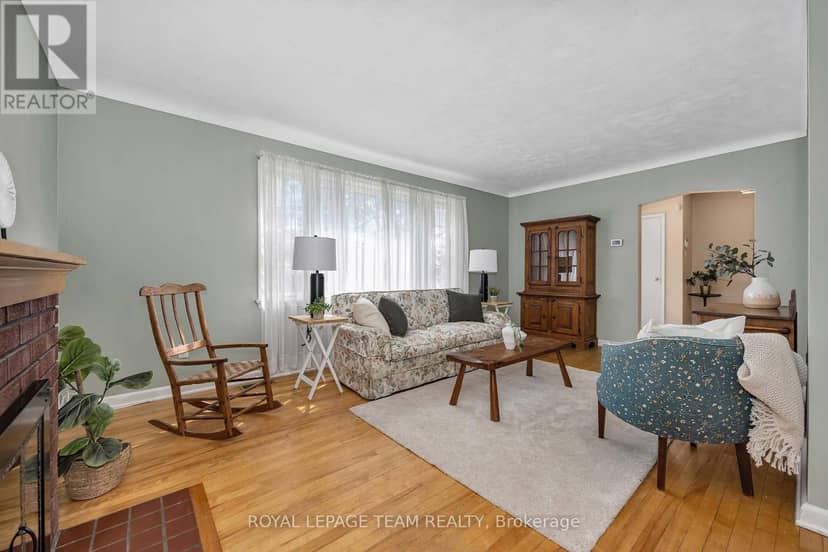 2183 Belair Drive — photo 3 of 22